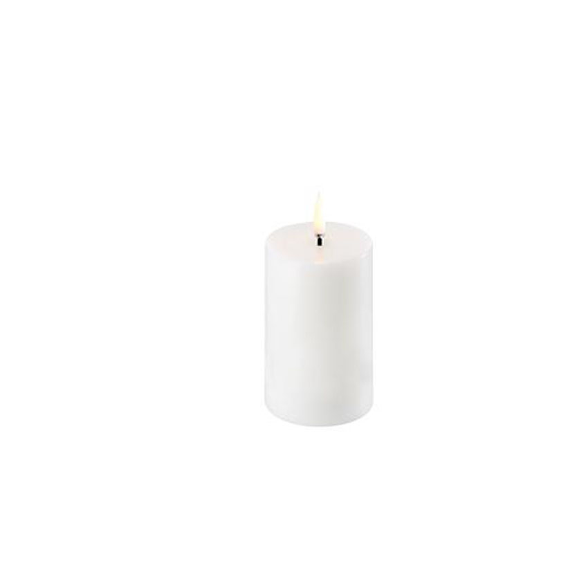 Uyuni LED Pillar Candle nordic white 5x7,5cm
